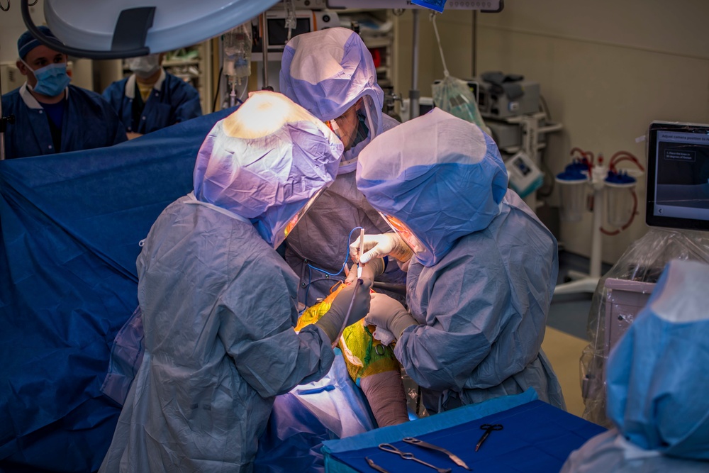 Robotic-Assisted Surgery Milestone at Belvoir Hospital