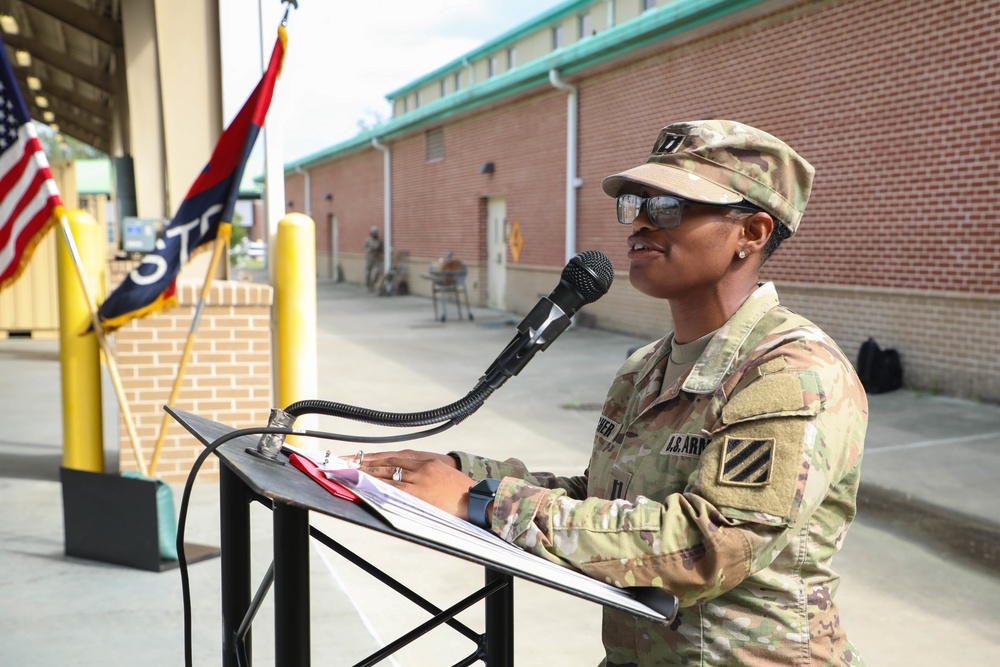 Headquarters Company, 3rd Division Sustainment Brigade change of command ceremony