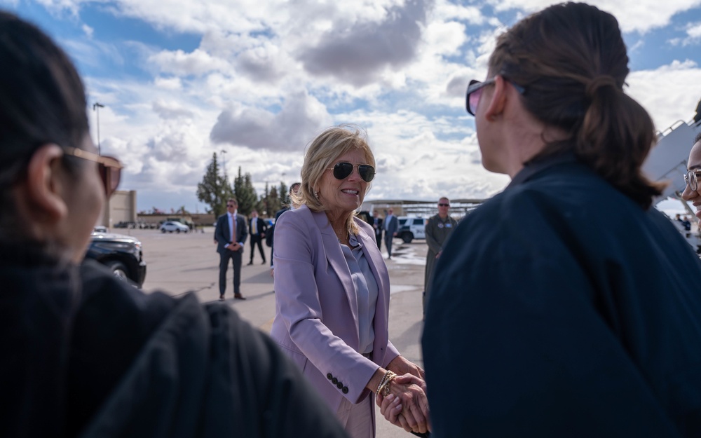 FLOTUS Visits Luke