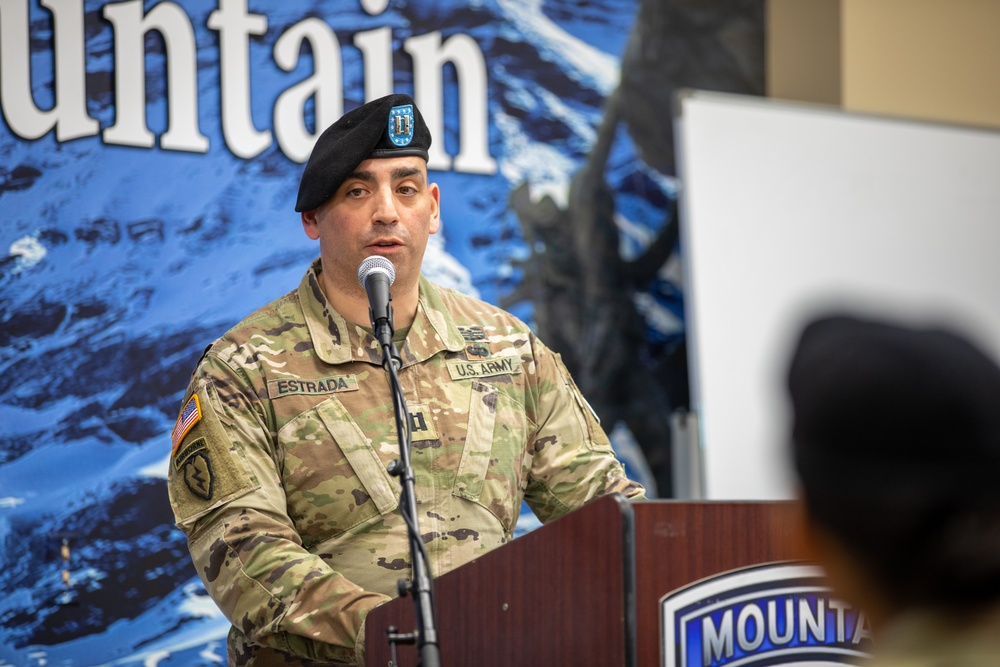 27th Public Affairs Detachment Change of Command