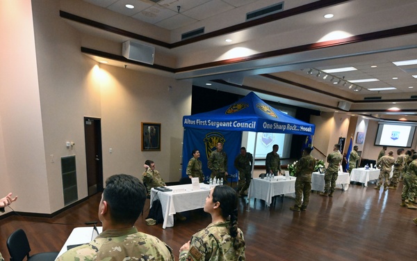 DSD fair teaches AAFB Airmen about career opportunities