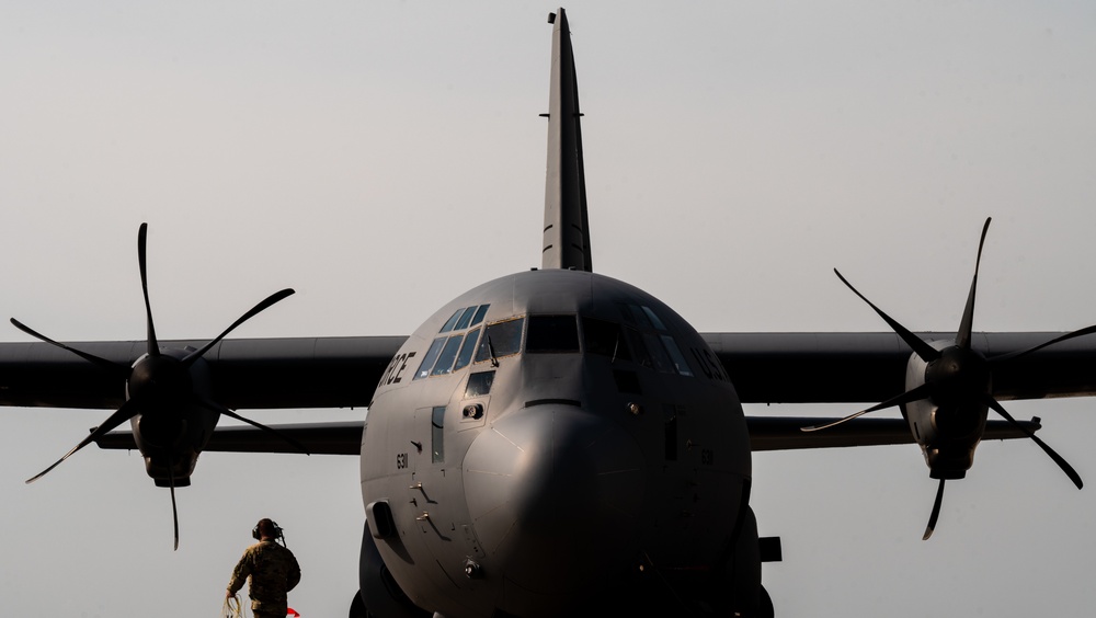 Little Rock AFB evacuates aircraft to MacDill ahead of dangerous storms