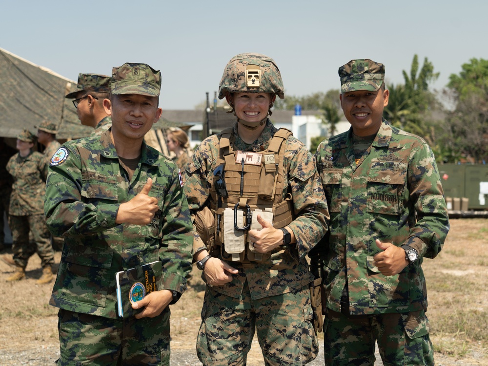 Cobra Gold 23 | U.S. Navy Sailors and Royal Thai Navy Sailors Pose for Group Photo