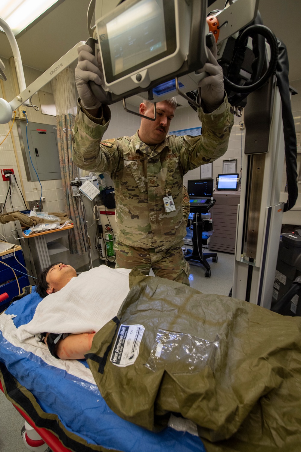 U.S. and ROK Medical train for trauma