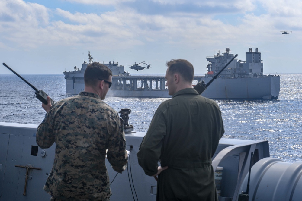 USS Green Bay (LPD 20) Conducts VBSS Drill with 31st MEU