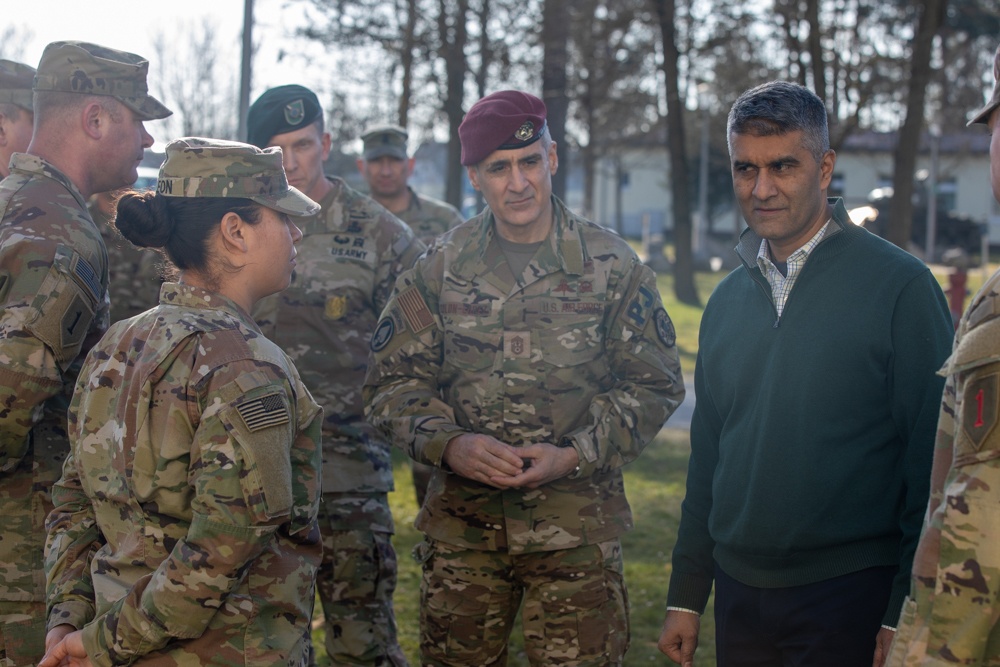 Joint Multinational Training Group-Ukraine visit