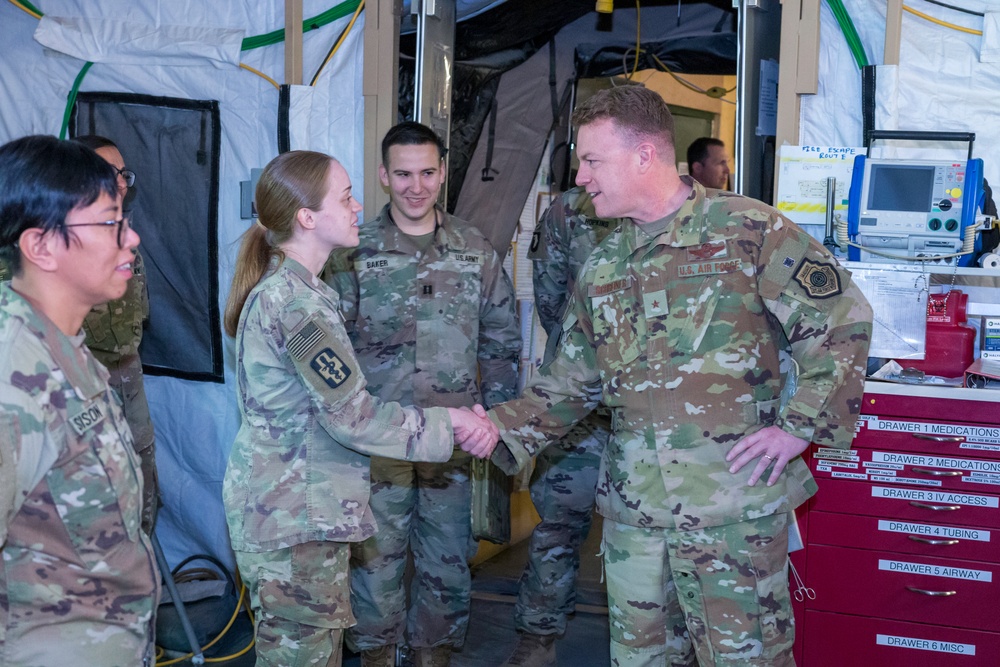 Brig. Gen. Jeffrey T. Schreiner visits Joint Task Force Medical 374's Role III Hospital in Iraq