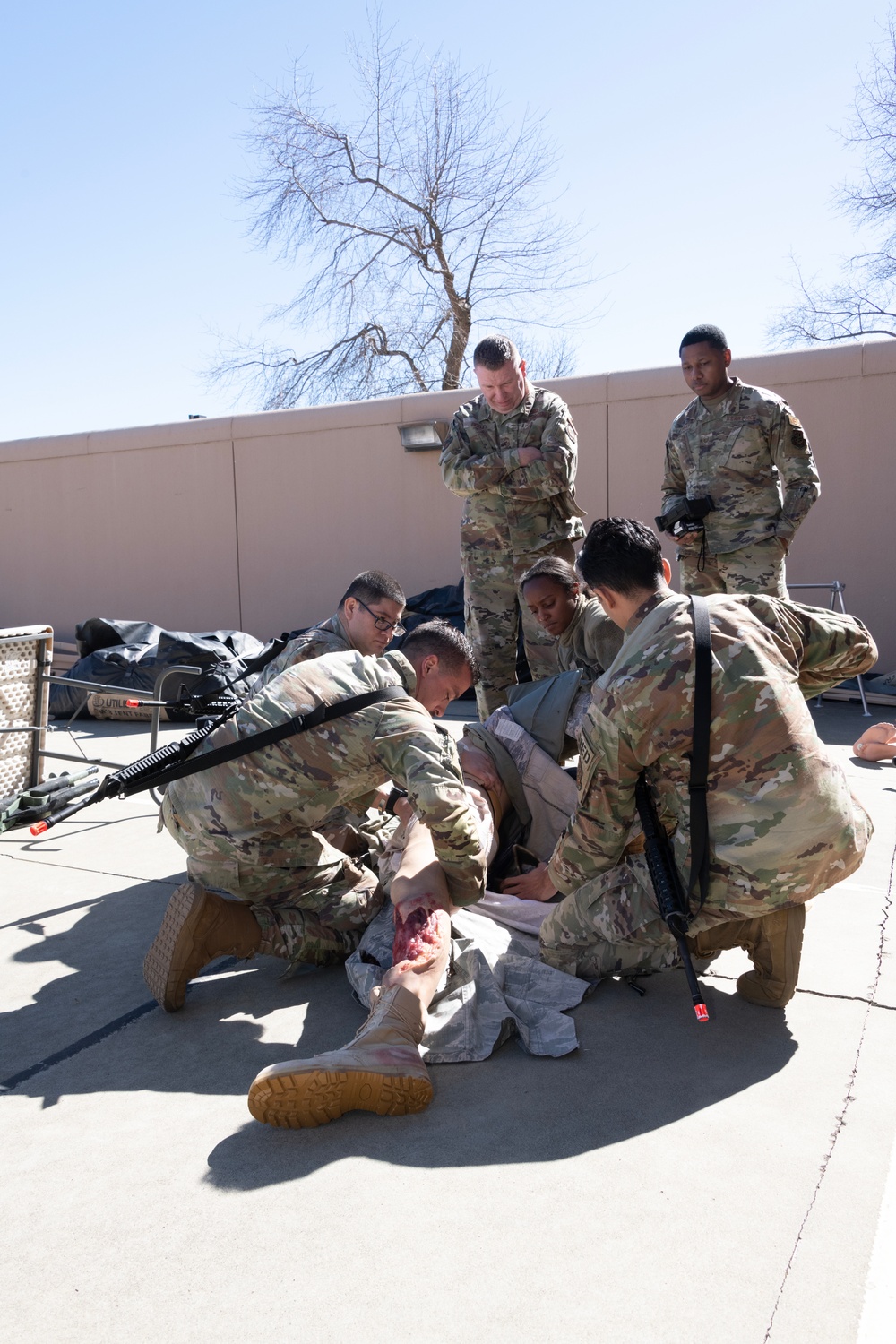 18th Air Force Command Chief visits Travis