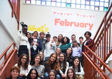 Italian students share a week-long exchange with American peers