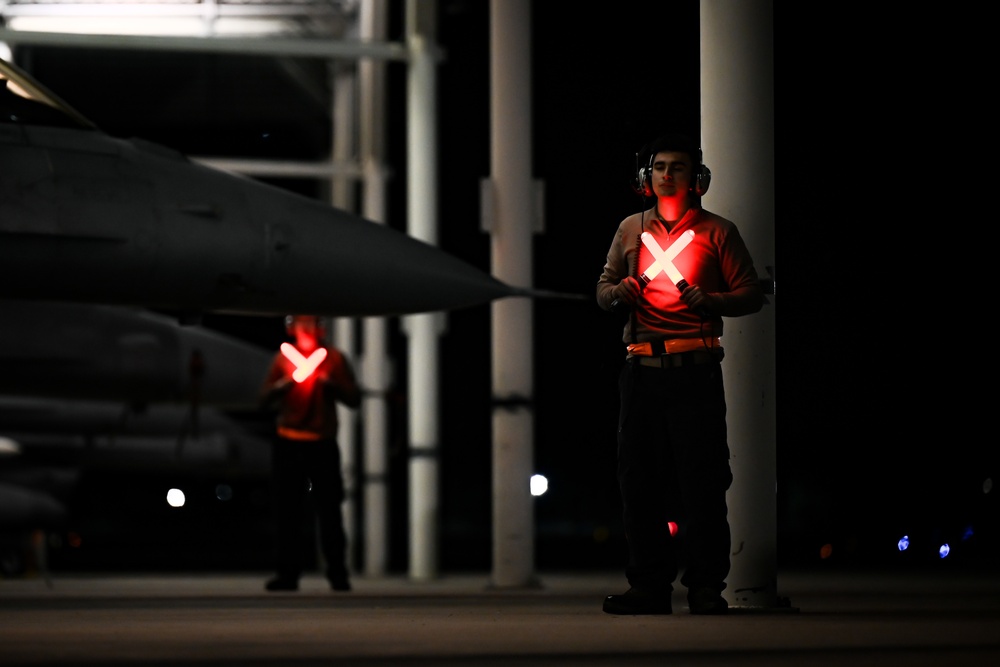 Shadows in the night: 20th FW employs SCEWR in new, dynamic airspace exercise