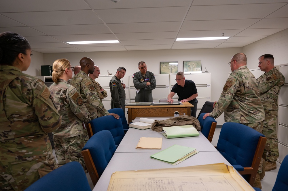 USAFSAM visits 90MW for cancer discussions
