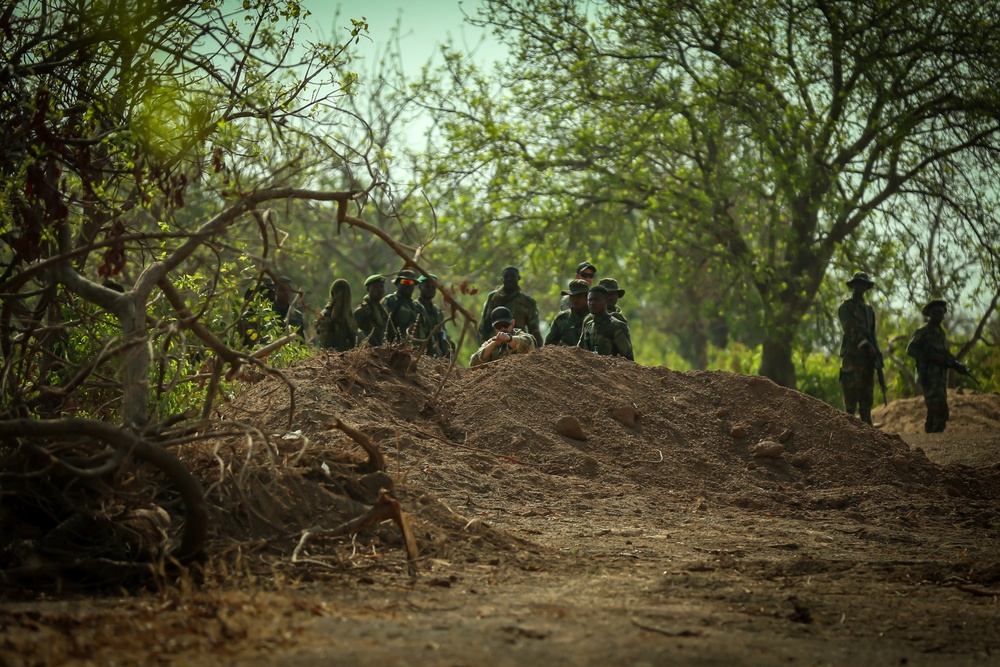 U.S. and Ghanaian Forces conduct Counter-IED training