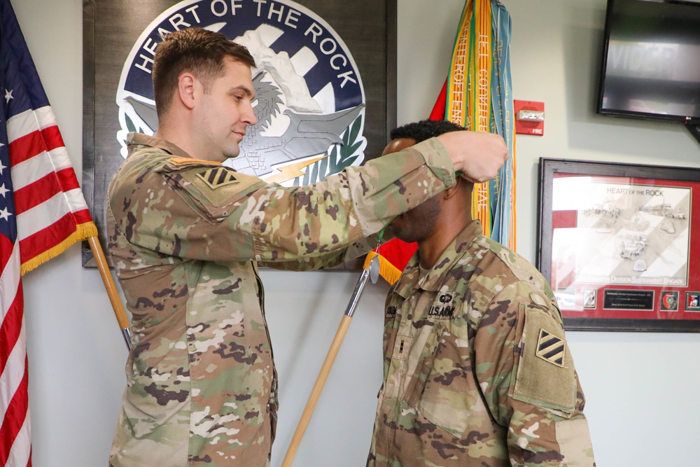 Sustainment Soldier receives the Noble Patron of Armor Award