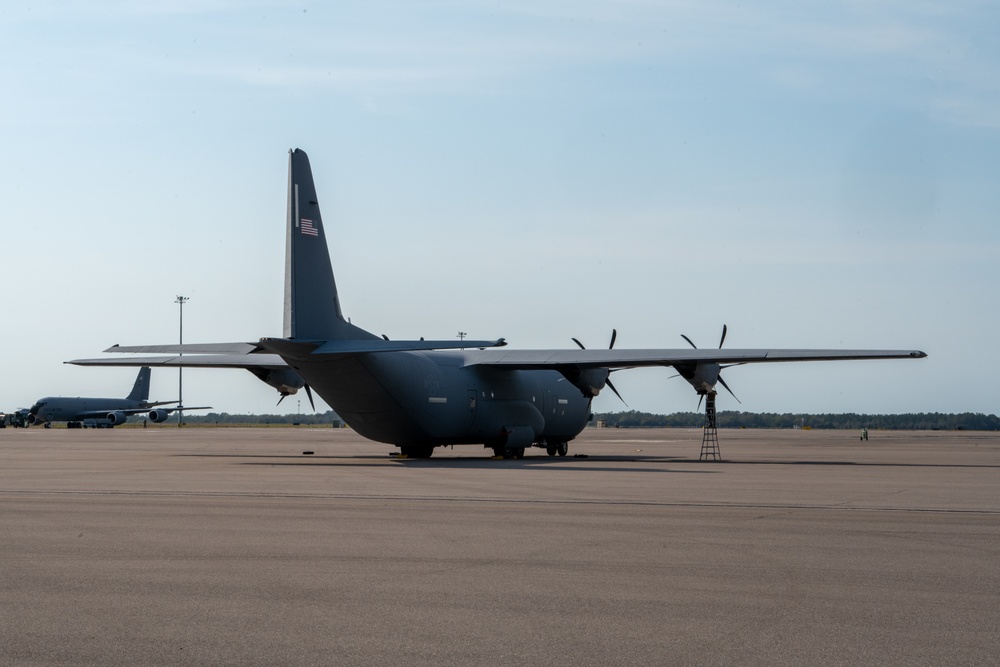 Little Rock AFB evacuates aircraft to MacDill ahead of dangerous storms