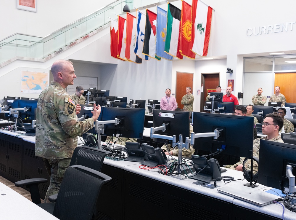 University of South Carolina ROTC cadets visit USARCENT