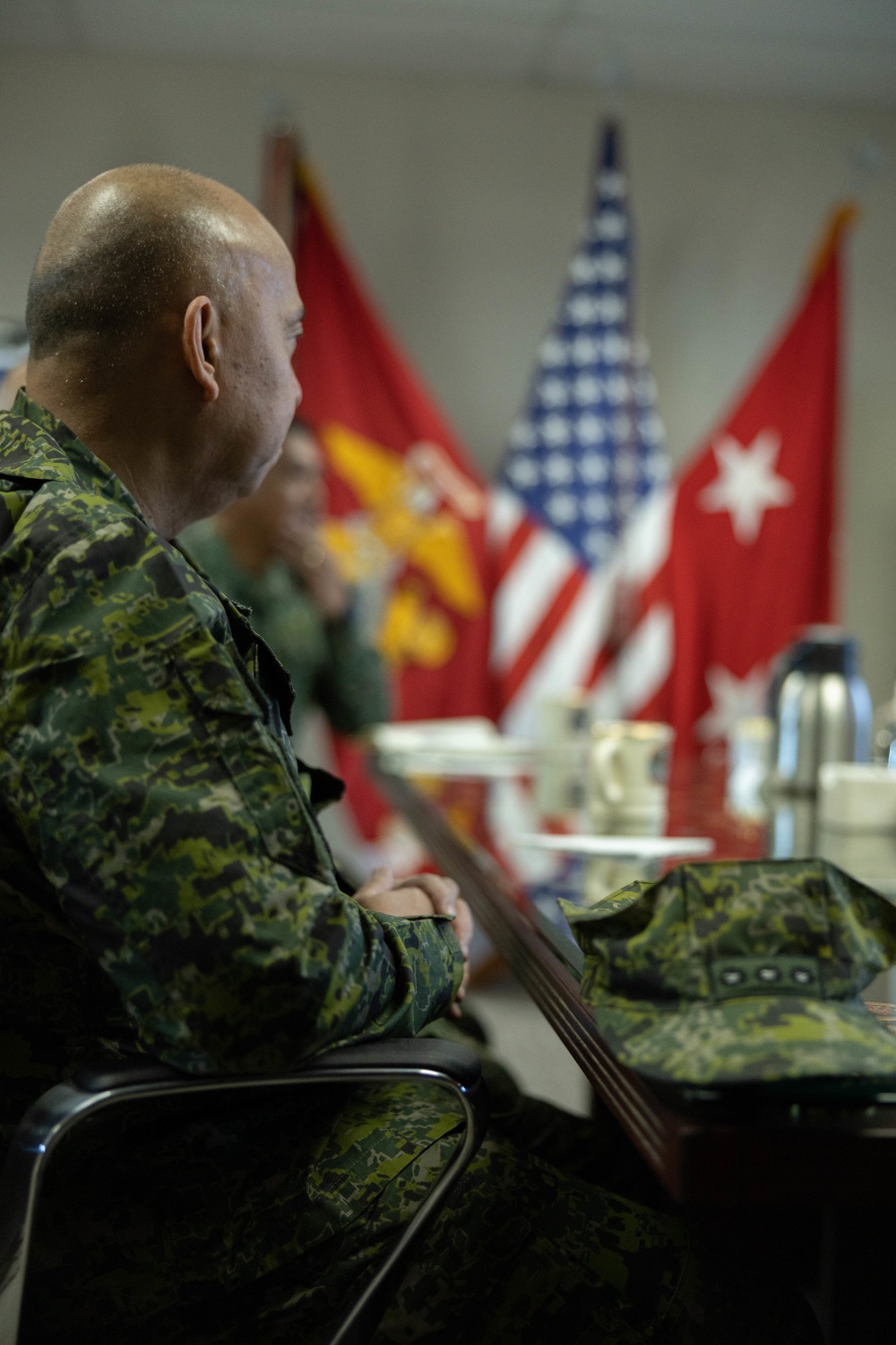 I MEF Commanding General meets with Commandant of the Philippine Marine Corps