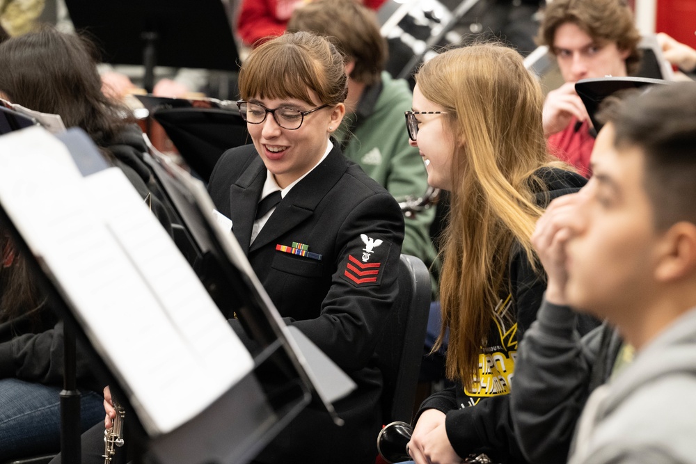 Navy Band musician returns home to Ft. Osage High School