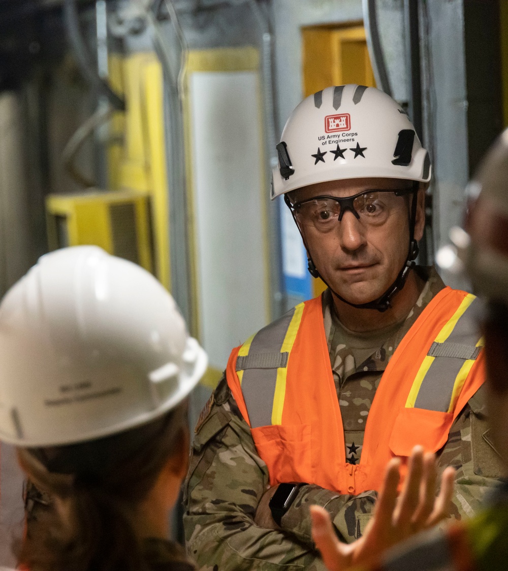 Army Lt. Gen. Spellmon, Brig. Gen. Gibbs tour Red Hill Bulk Fuel Storage Facility