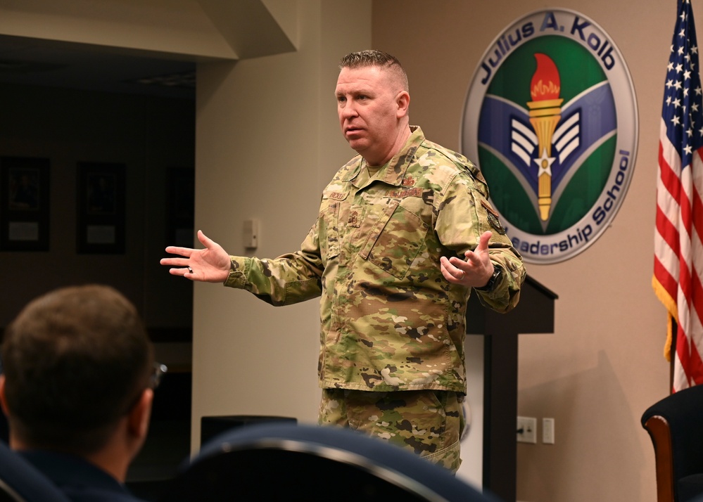 18th AF CCC visits Team McChord