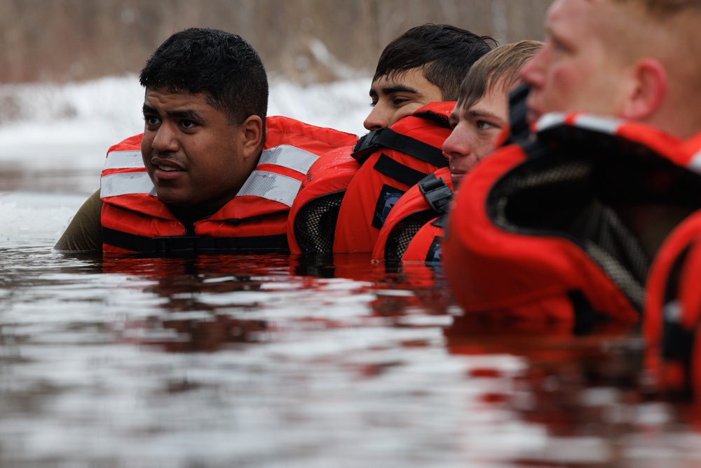 U.S. Marines with 2nd Landing Support Battalion Conduct a Hypothermia Lab in Fort Drum