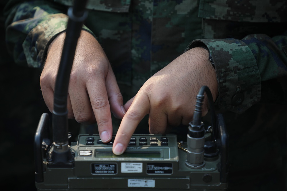 13th MEU Marines Conduct A COMMEX with Royal Thai Marines