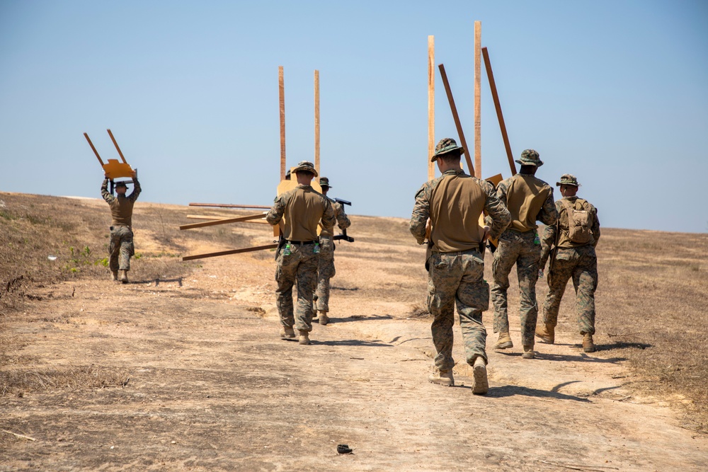 BLT 2/4 Marines set up targets on BCK range