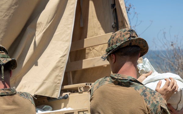 BLT 2/4 Marines set up targets on BCK range