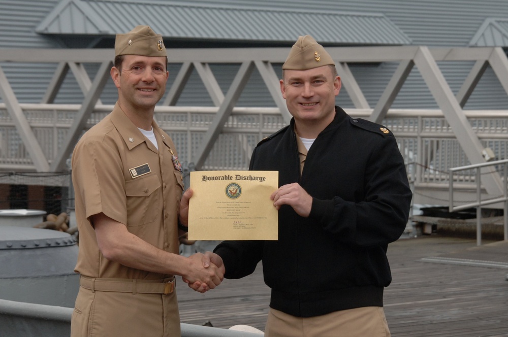 Naval Museum hosts re-enlistment ceremony aboard Battleship Wisconsin
