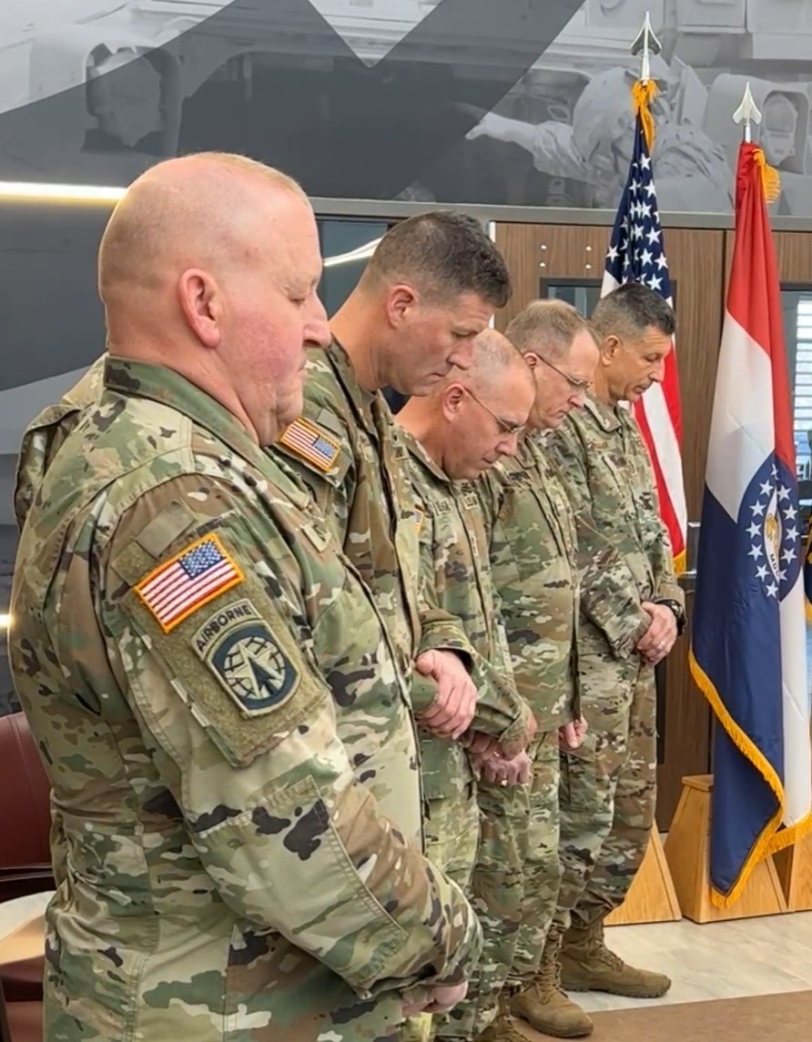 Maj. Gen. Rueger assumes command of the 35th Infantry Division