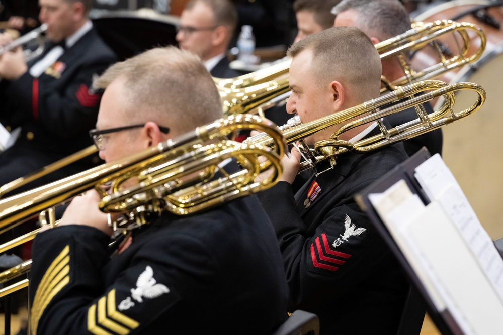 U.S. Navy Band performs in Olathe