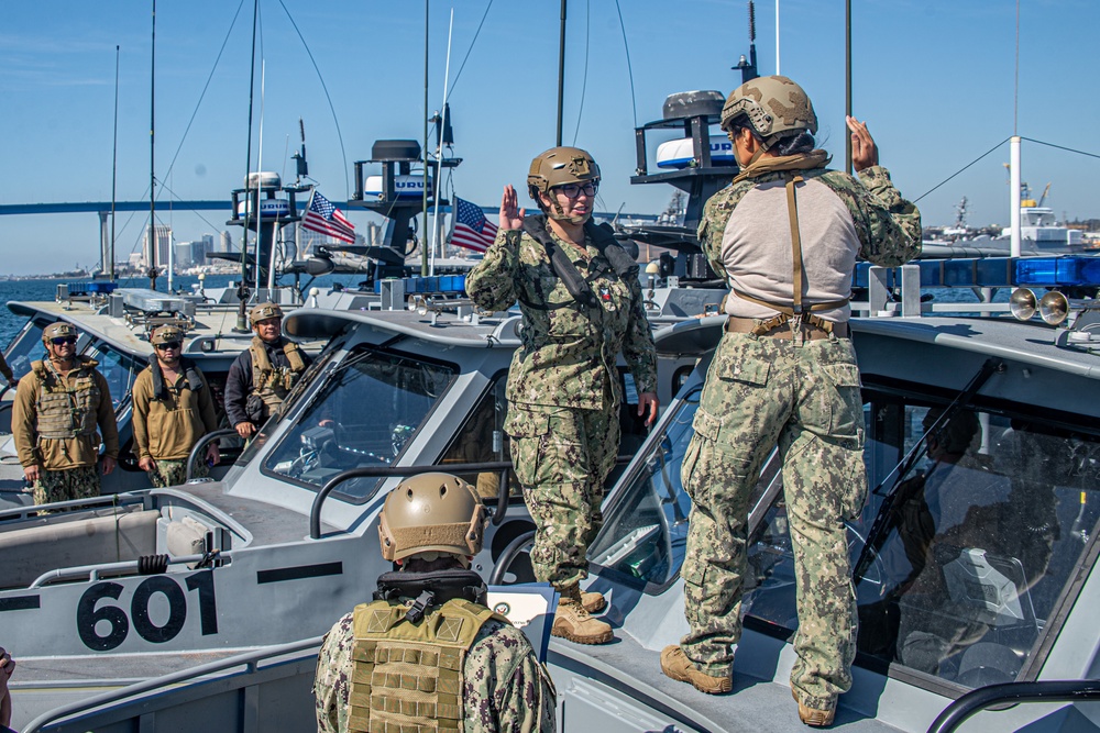 MSRON 11 Hold a Re-enlistment during Unit Level Training in San Diego Harbor