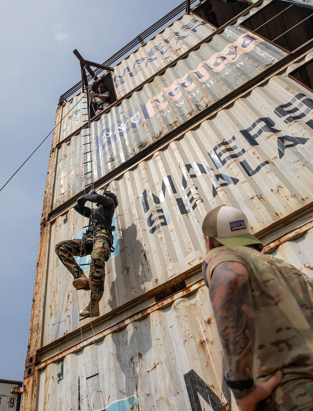 Ghana, Ghana Navy Special Boat Service Conducts Hook and Line Drills