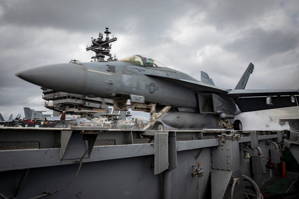 USS George H.W. Bush (CVN 77) Conducts Daily Operations