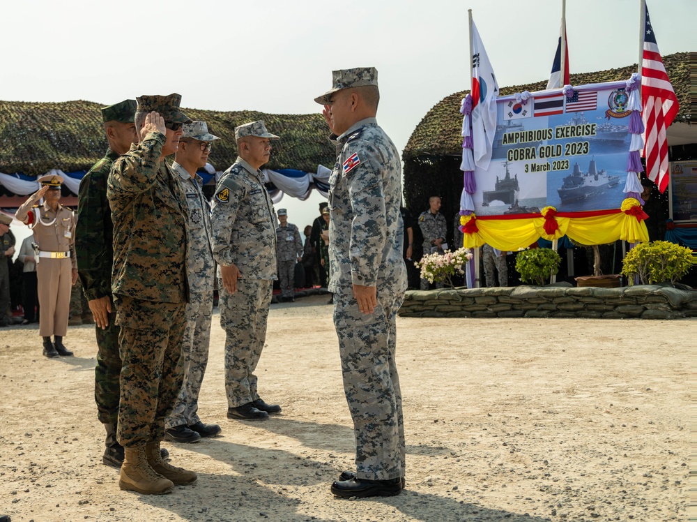 Cobra Gold 23 | 3rd MLG commanding general observes amphibious exercise with multinational military leaders