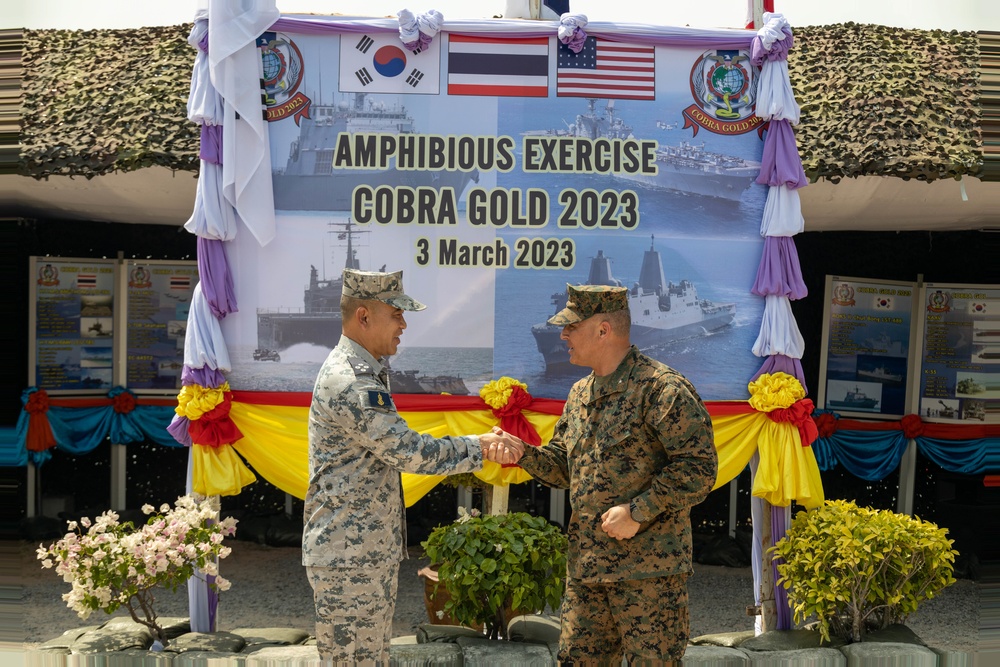 Cobra Gold 23 | 3rd MLG commanding general observes amphibious exercise with multinational military leaders