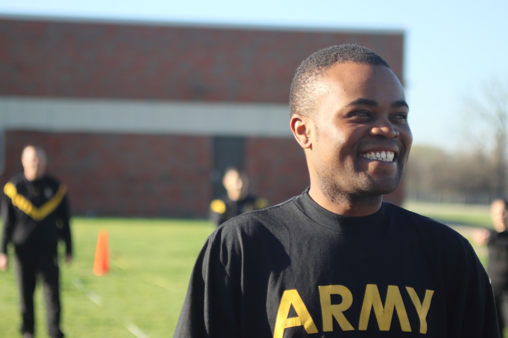 807th Medical Command's Senior Leaders Join Their Soldiers in the Army Combat Fitness Test