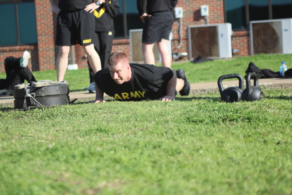 807th Medical Command's Senior Leaders Join Their Soldiers in the Army Combat Fitness Test