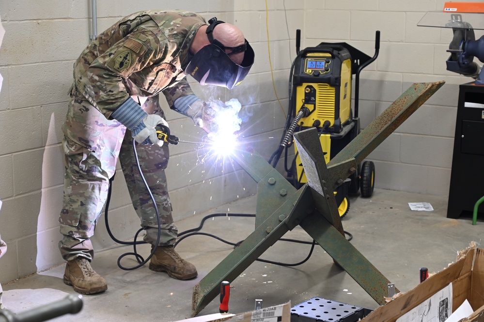 175th Wing airmen conduct readiness exercise Lucky Strike