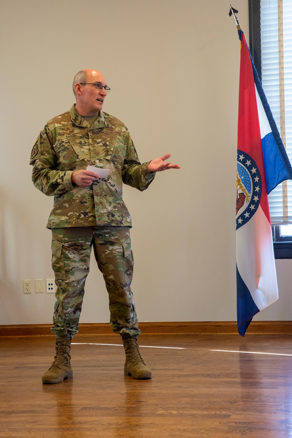 Lt. Col. Roestel assumes command of the 239th CCS