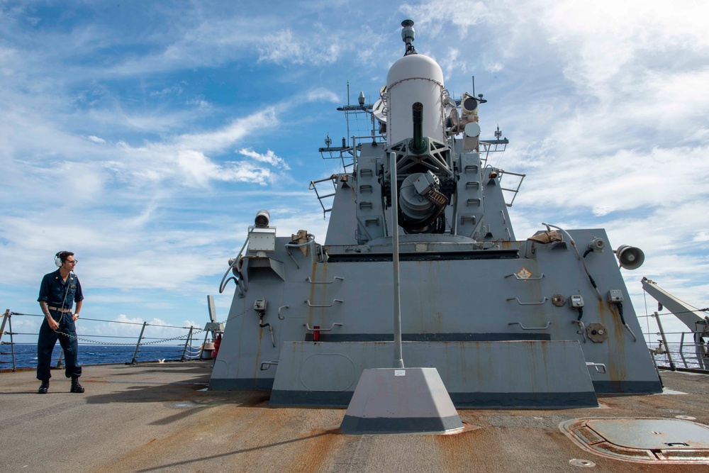 Wayne E. Meyer Conducts Live Fire Exercise