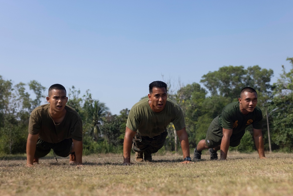 CLB 13 and Thailand Marines conduct MCMAP