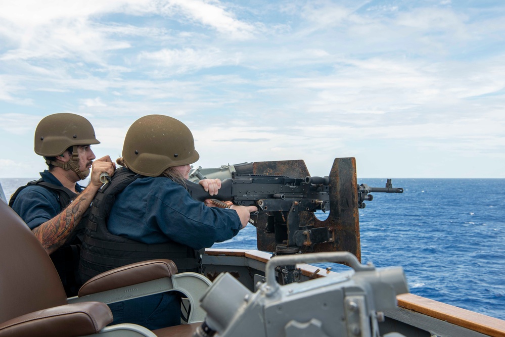 Wayne E. Meyer Conducts Live Fire Exercise