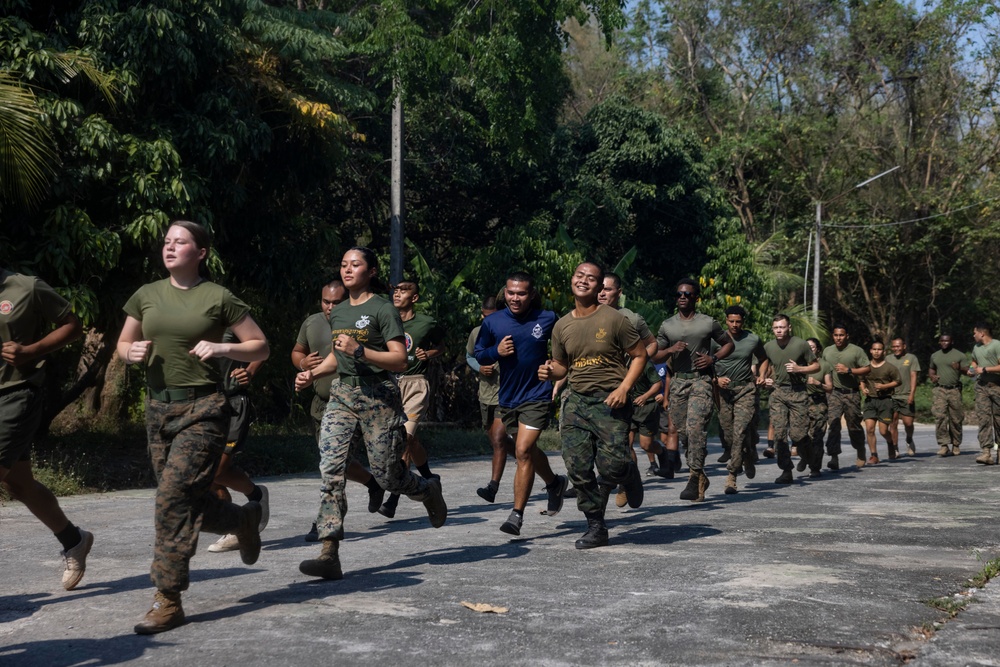 CLB 13 and Thailand Marines conduct MCMAP