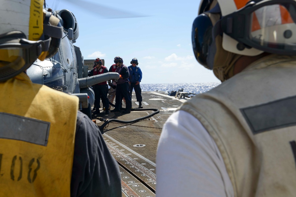 Wayne E. Meyer Conducts Flight Operations