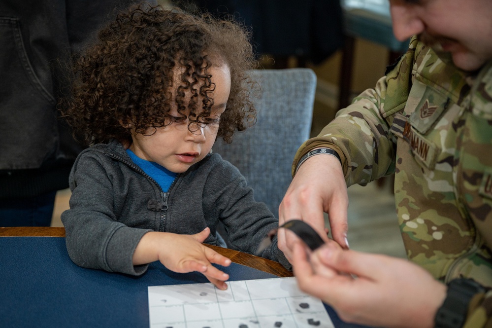 88th Security Forces Squadron Hosts &quot;Coffee with a Cop&quot; Event