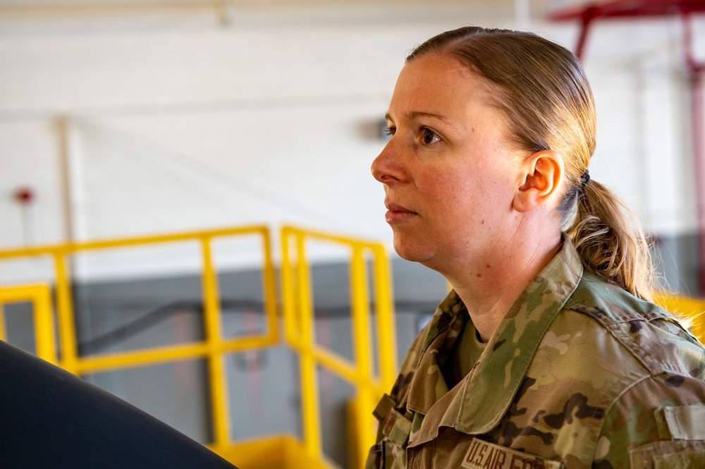 Totten maintains KC-135