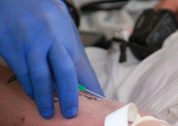 2-3 Trains with Royal Thai Army