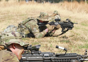 2-3 Trains with Royal Thai Army