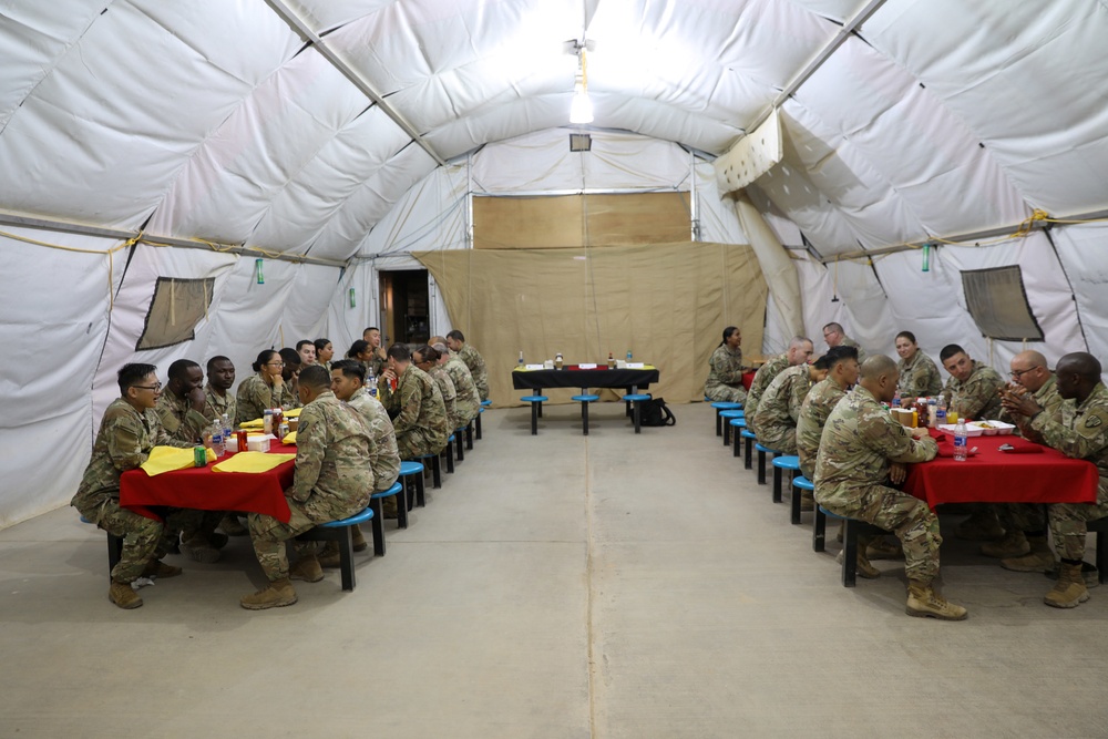 NYNG Leadership Visit The 369th Sustainment Brigade