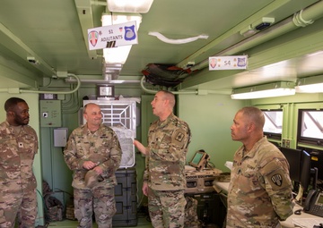 NYNG Leadership Visit The 369th Sustainment Brigade